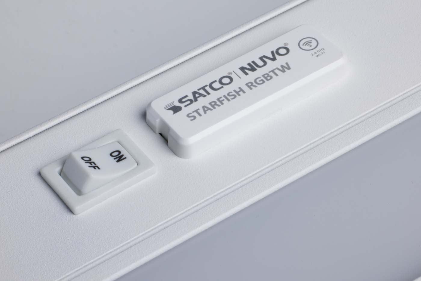 11 Inch; LED; RGB and Tunable White; Under Cabinet Light; White Finish - Image 4