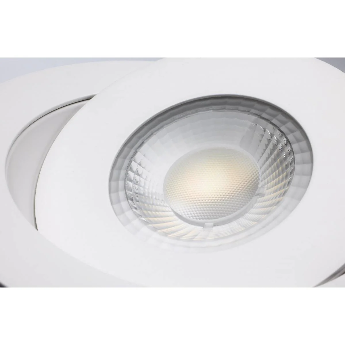 15 Watt; CCT Selectable; LED Direct Wire Downlight; Gimbaled; 6 Inch Round; Remote Driver; White - Image 2
