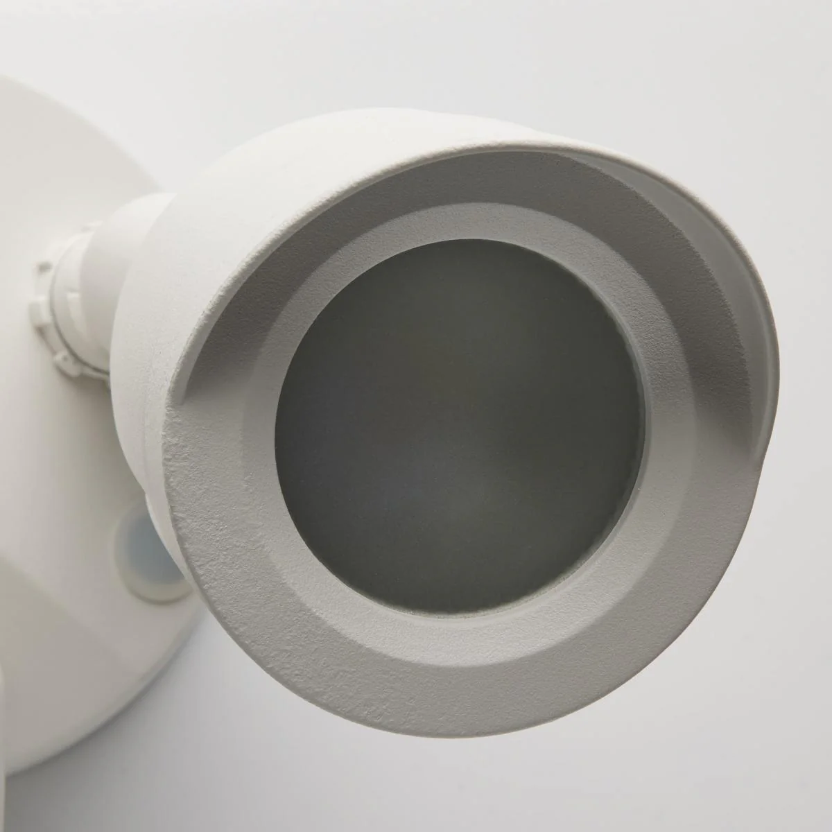 Bullet Outdoor SMART Security Camera; Starfish enabled; White Finish - Image 3