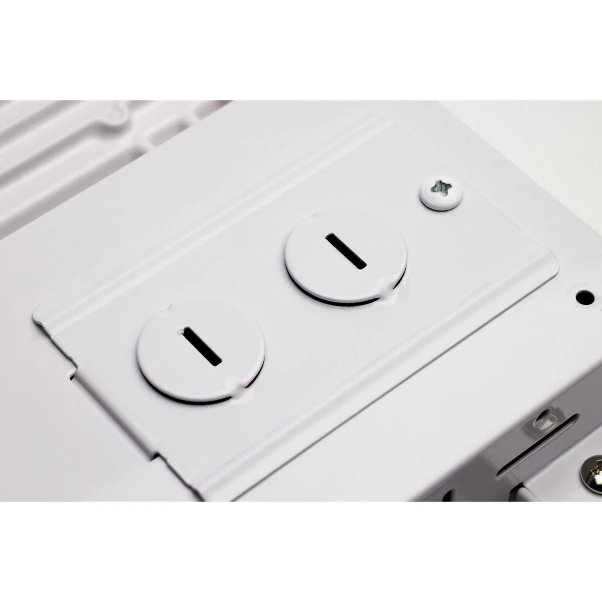 LED Linear High-Bay; 65W/75W/85W Wattage Selectable; 3K/4K/5K CCT - Image 5