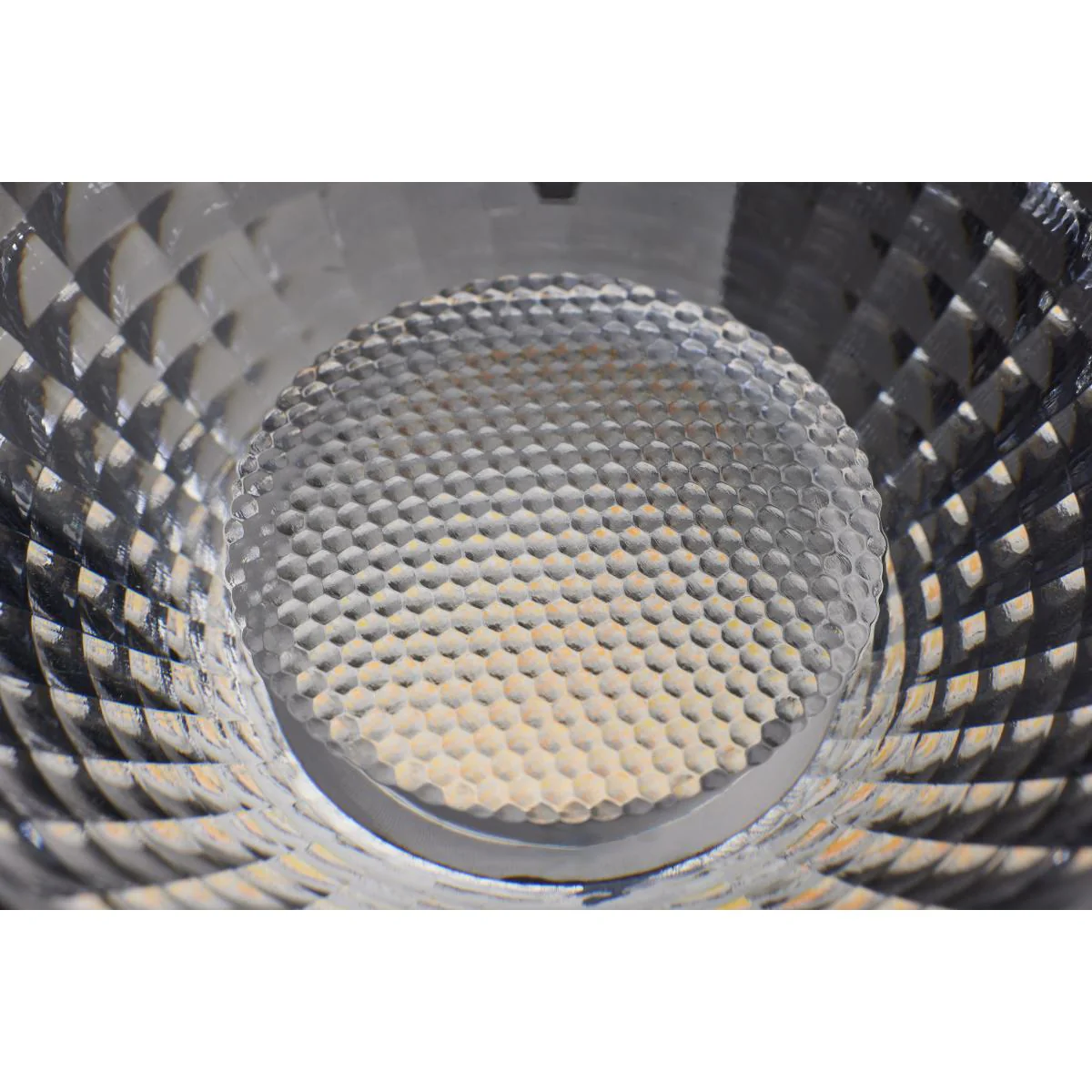 White 12 Watt LED Direct Wire Downlight; Gimbaled; 4 Inch; CCT Selectable - Image 4